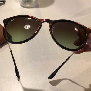 Ray-Ban Accessories - Ray Ban Erika style RB4171 Ray-Ban Accessories - Ray Ban Erika style RB4171